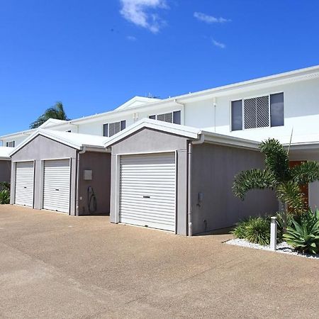Alexandra Apartments Bundaberg Luaran gambar